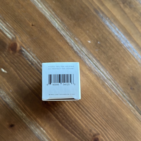 Earth Harbor Helios Anti-pollution youth ampoule red algae and plant stem cells - Picture 5 of 5